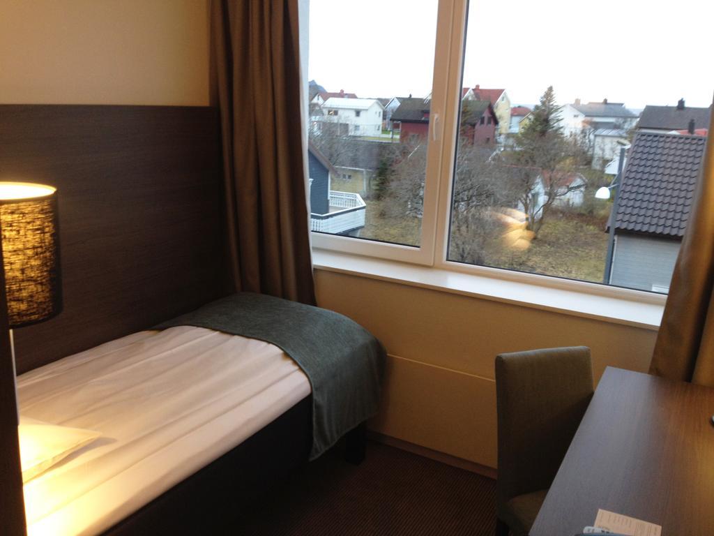 Thon Partner Hotel Andrikken Andenes Exterior photo